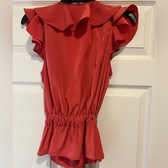 š§”ELLE Womenās Sleeveless Ruffle Button Down V-Neck Cinch Tie Waist Sz Smallš§” - Picture 7 of 7